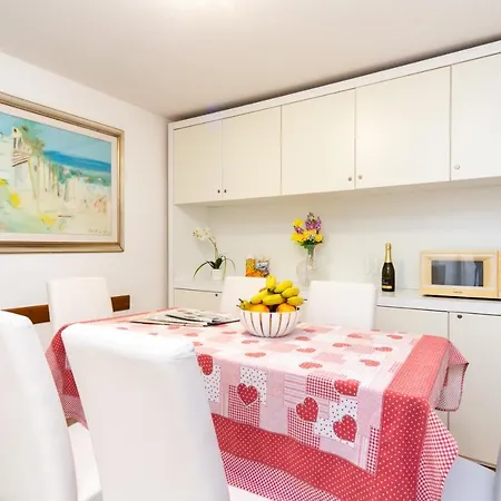 Ca' Del Gallo Terrace Apartment *